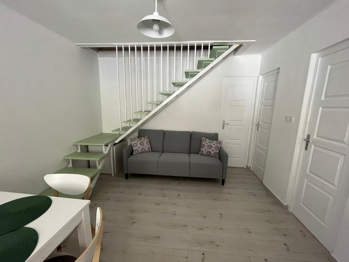 Hello Zsory Apartman Mezőkövesd Exteriör bild