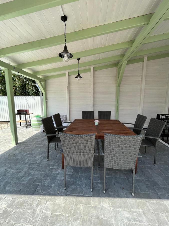Hello Zsory Apartman Mezőkövesd Exteriör bild